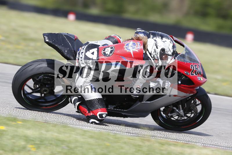 Archiv-2025/07 19.04.2025 Speer Racing ADR/Gruppe gelb/254